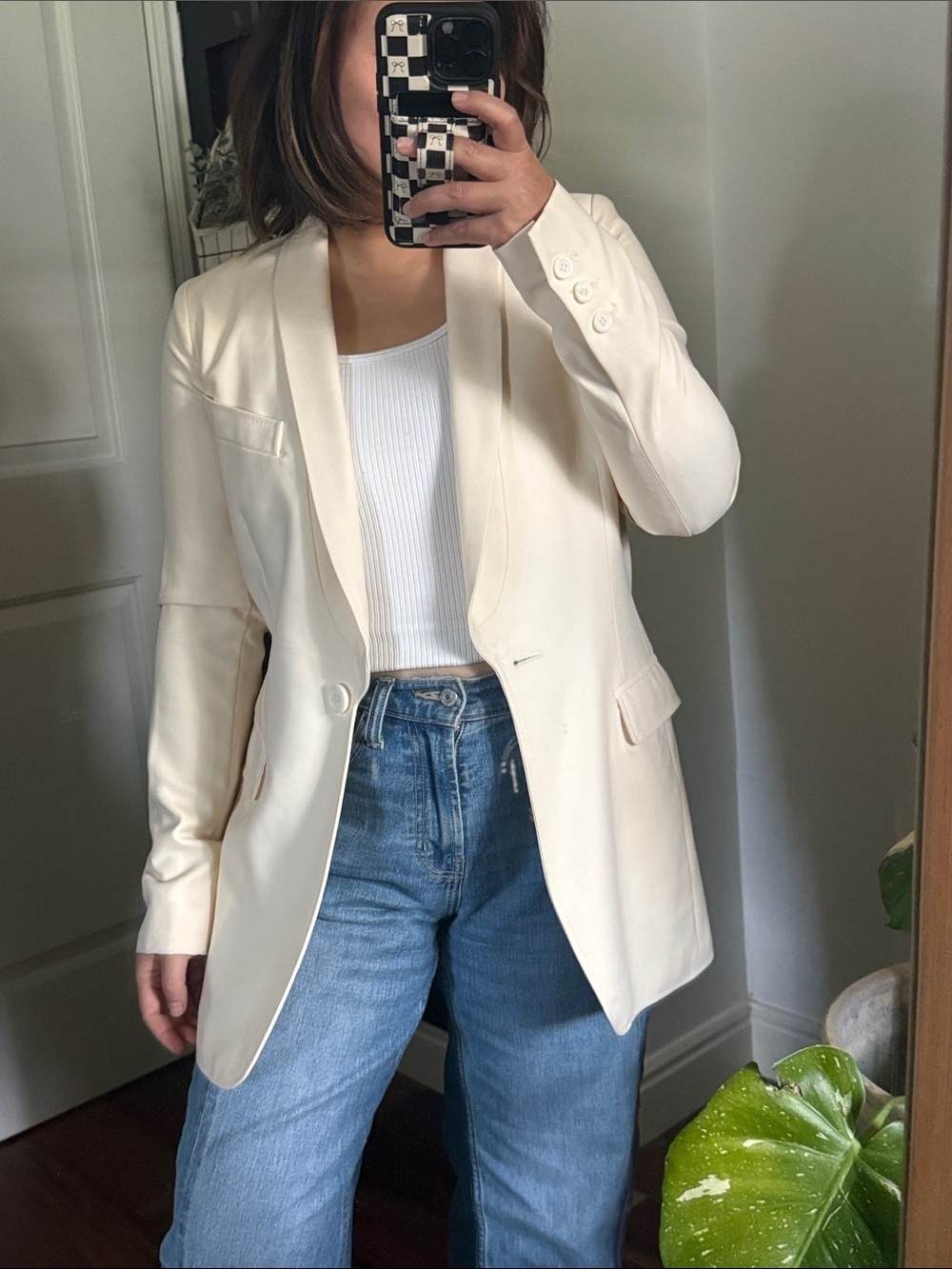 Smythe Cream Wool Shawl Collar Blazer. Size 4